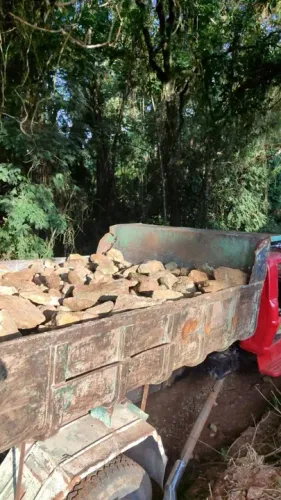 Pedras para lago e revestimento