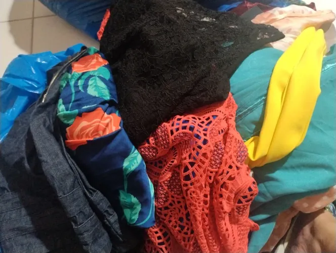 Roupas para brechó
