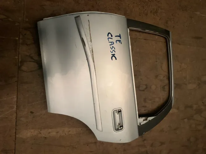 Porta Traseira esquerda Corsa Classic 2002