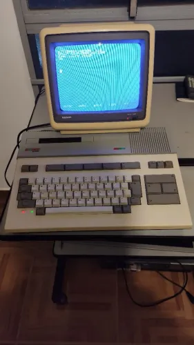 Microcomputador Sharp msx hotbit- Retro