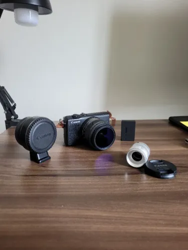 KIT Canon M200 + lentes 15-45mm e 25mm 1.4 CCTV