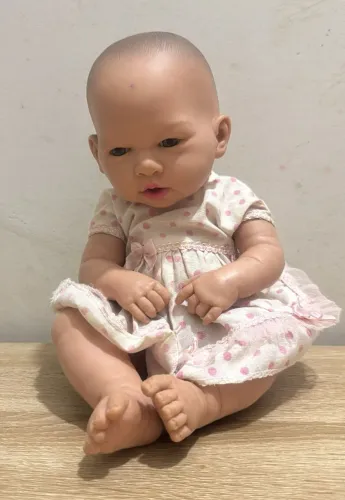 Boneca Reborn de Plastico