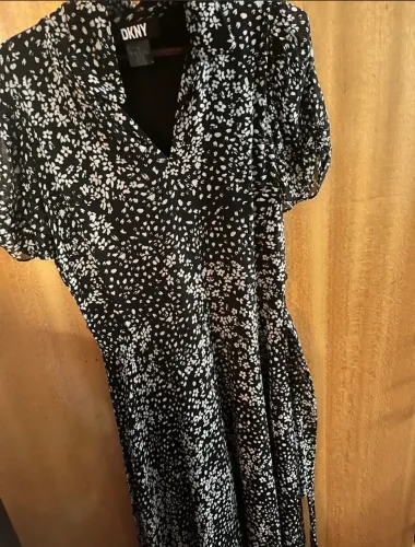 Vestido DKNY