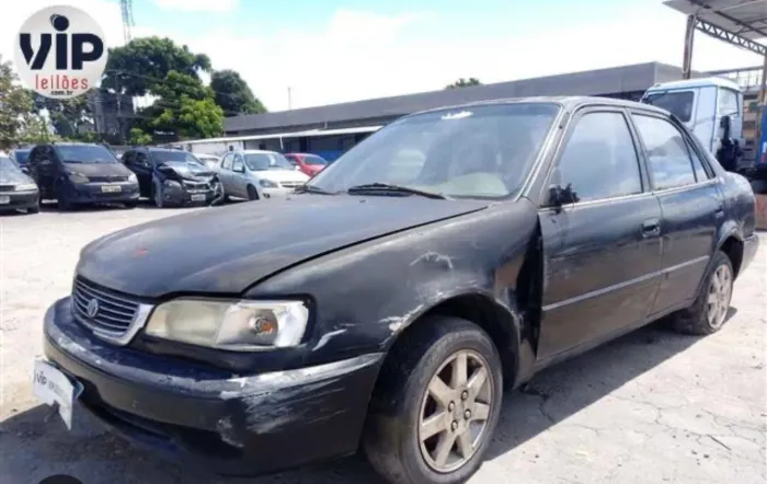 Sucata de Corolla 2002 automático 