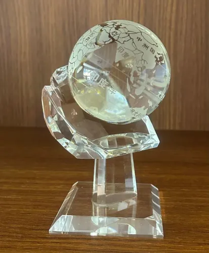 Globo Terrestre de Vidro