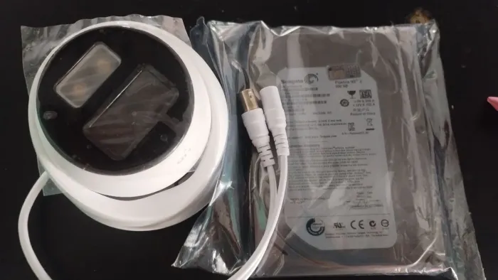 Câmera de Segurança com HD 500GB +CÂMERA