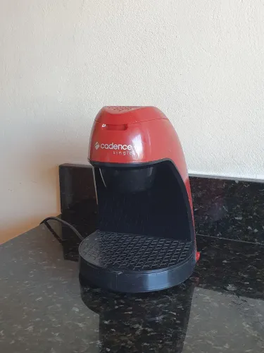 Cafeteira Cadence Single Vermelha