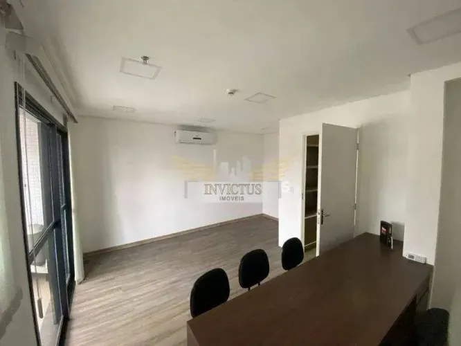 Sala Comercial no Edifício New London para Comprar, 36m² - Bairro Jardim, Santo André/SP.