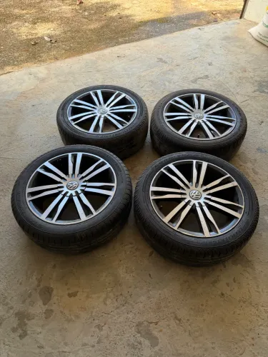 Rodas Golf TSI Aro 17