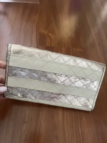 Bolsa de mão em couro