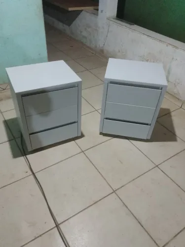 Mesa de cabeceira