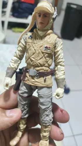 150 cada boneco.