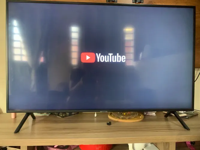 TV Samsung 4K - Smart TV com YouTube