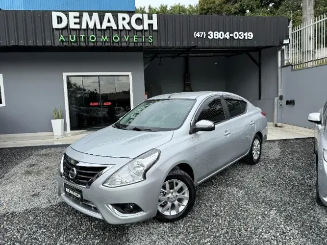 Nissan Versa 1.6 SV câmbio automático ano 2019