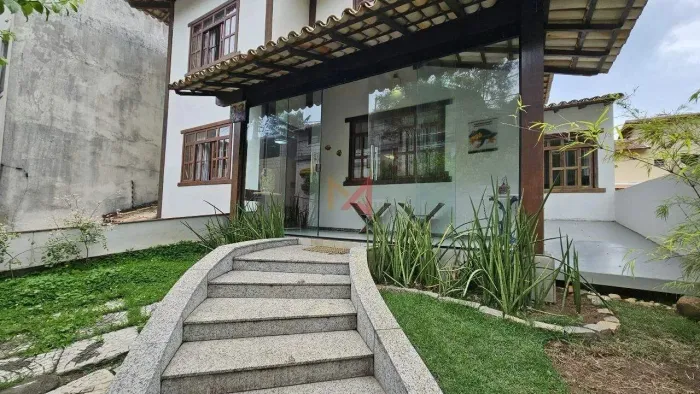 Casa à venda, 5 quartos, 2 suítes, 4 vagas, PRAIA DA COSTA - VILA VELHA/ES