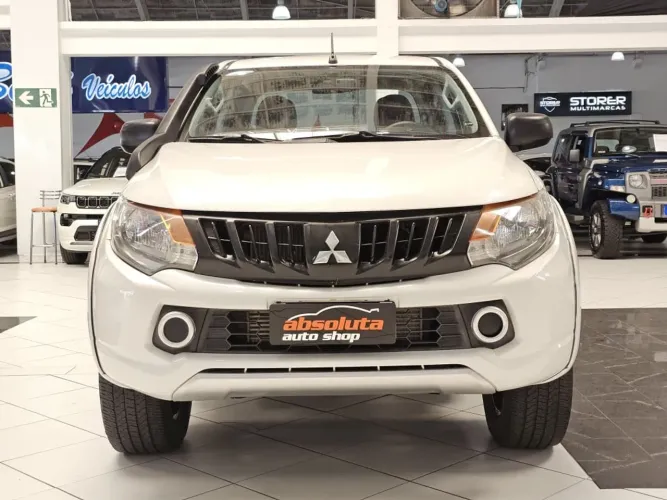 MITSUBISHI L200 TRITON 2.4 16V TURBO DIESEL SPORT GLS CD 4P 4X4 AUTOMÁTICO