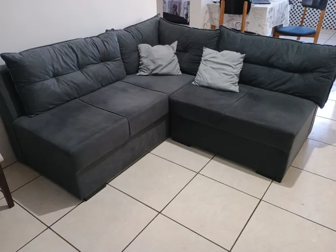 Sofá de canto novo