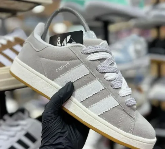 Adidas campus