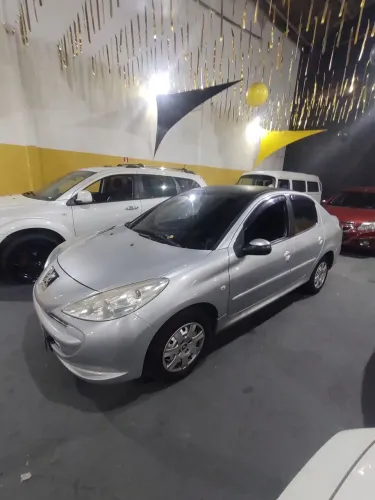 Peugeot 207 Sed. Passion XR Sport 1.4 Flex 8V 4P 2013