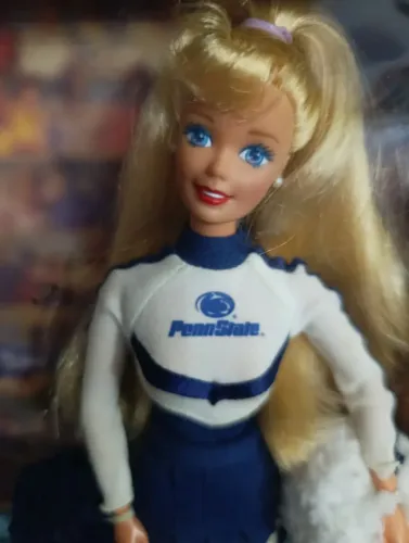 Boneca Barbie líder de torcida