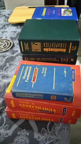 Livros usados de medicina