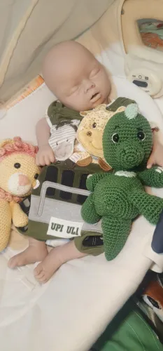 Bebe reborn solido 