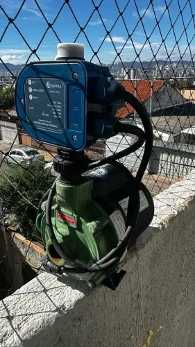 Motobomba Centrífuga Schneider SP-22 + Controlador de Pressão Automático