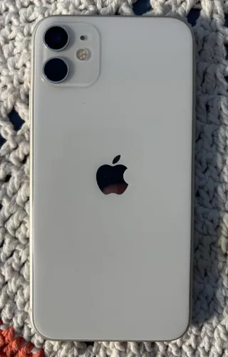 iPhone 11
