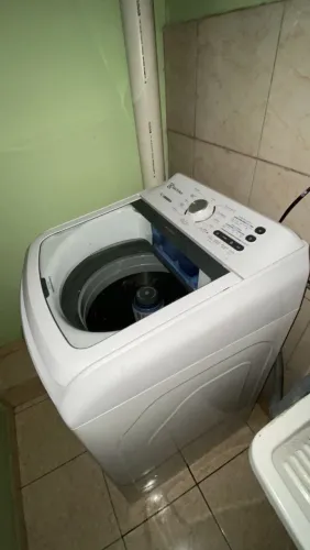 Maquina de lavar roupas