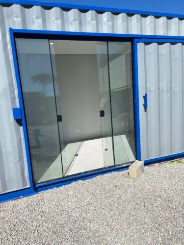 Container de 6m - 20 pés - completo!