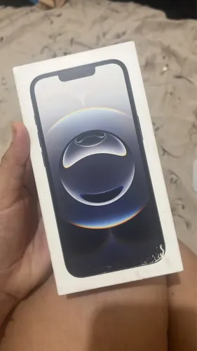 iPhone 16e
