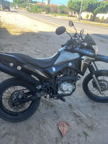 REPASSE BROS 160 2022. RESTAM APENAS 10 PARCELAS. TEM 3 EM ATRASO