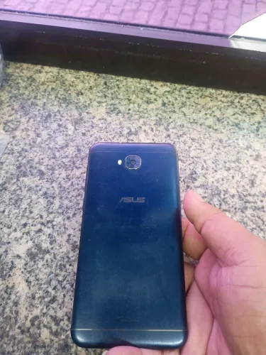 Celular asus quebra galho