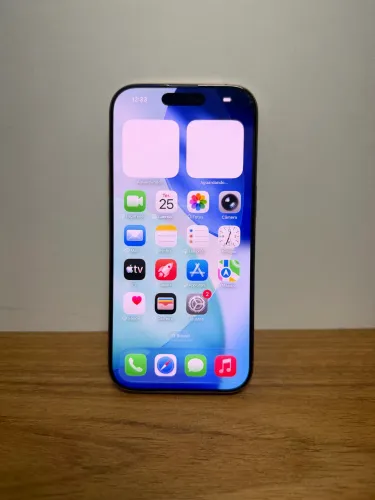 iPhone 16 Pro 256  usado Desert. 88 % de Bateria  tela trocada genuína ! 