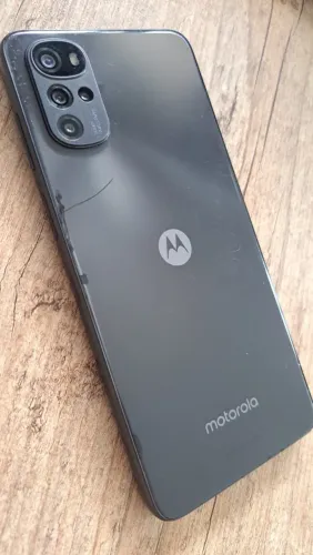 Usado: Motorola Moto G22 120gb, 4gb RAM, Preto
