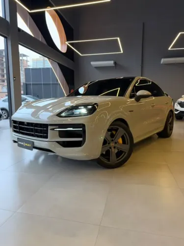 Porsche Cayenne Coupe E-hybrid 3.0 V6 462cv 2024
