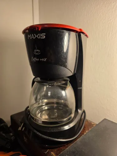 Cafeteira elétrica Maxis Coffee Mix 600W 127V funcionando perfeitamente