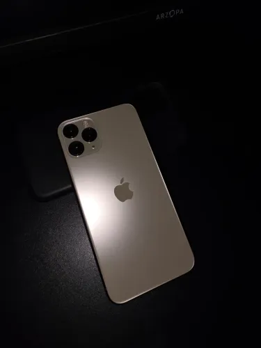 iPhone 11 Pro em excelente estado 