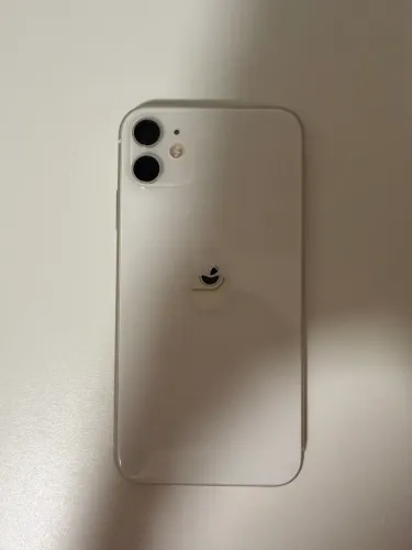 Vendo iPhone 11 64gb branco - única dona