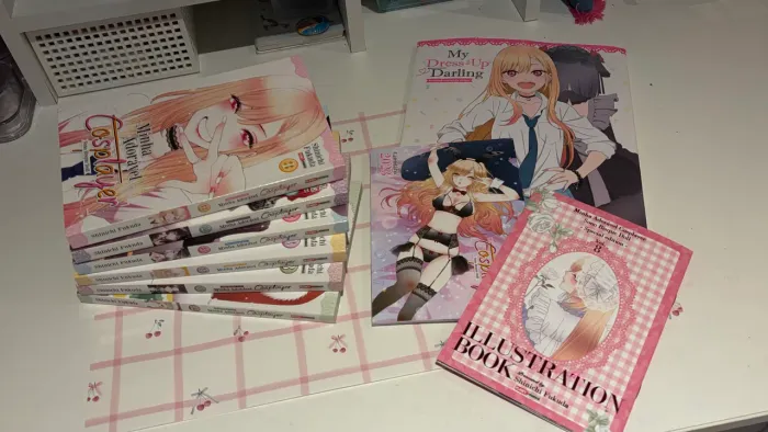 Kit mangas my dress up darling illustration fanbook