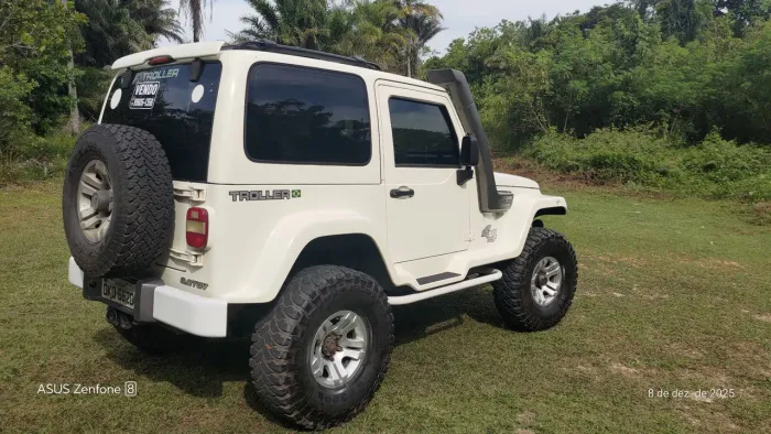 Troller T-4 4X4 3.2 TGV TDI Cap. Rígida Diesel 2013