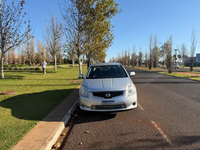 Nissan Sentra 2.0/ 2.0 Flex Fuel 16V Aut. 2012