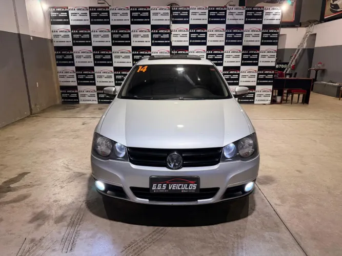 Volkswagen Golf Sportline 1.6 MI Total Flex 8V 4P 2014