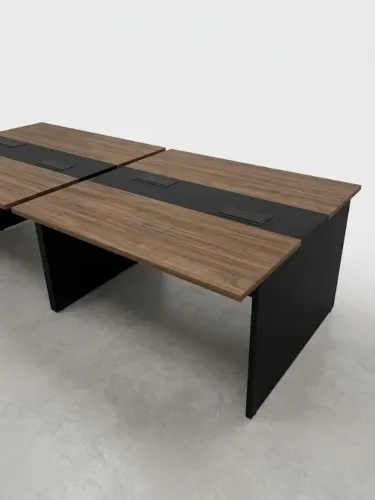 Mesa para Oficina ou Escritorio 1,20m x 1,20m Amadeirada (valor unitário)