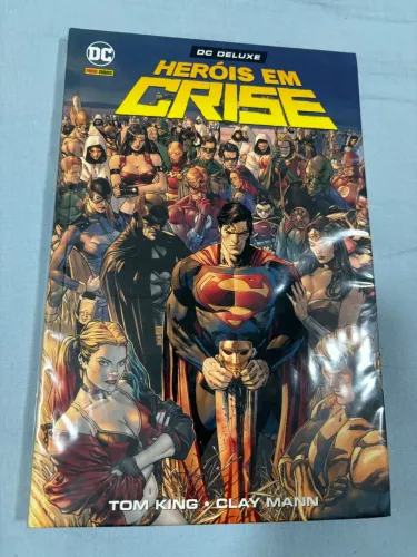 Heróis em Crise - Edição Capa Dura - Panini