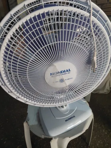 Vendo ventilador mondial de mesa 