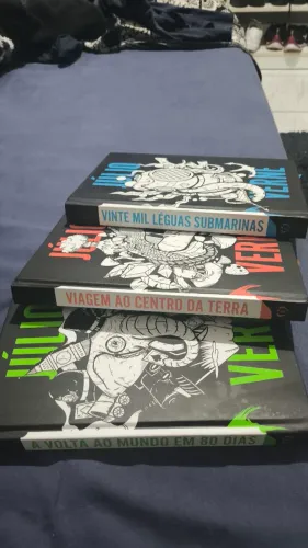 Vendo kit livros Julio verne 