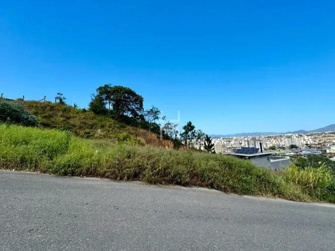 Terreno com 313,01 m² no loteamento Green Village, São Sebastião - Palhoça/SC