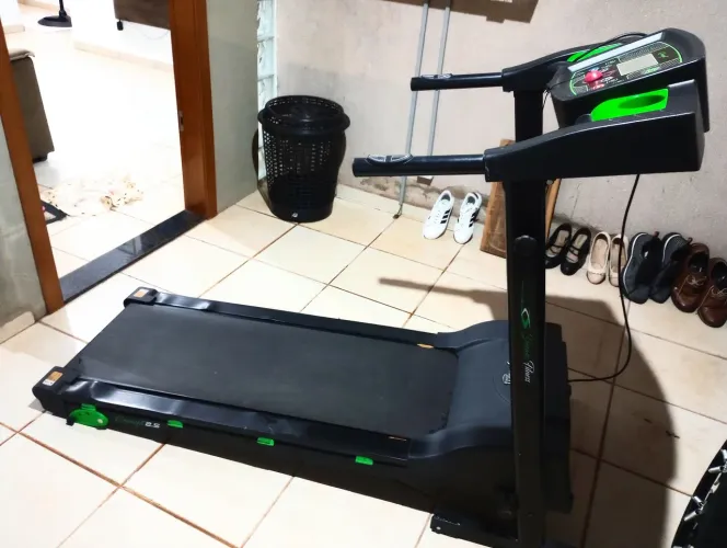 Esteira Elétrica usada 