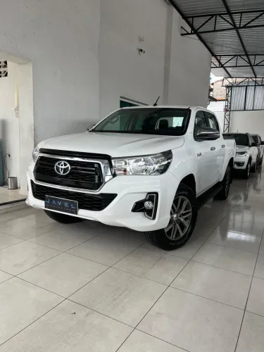 Toyota Hilux CD SRV 4X4 2.8 TDI Diesel Aut. 2019